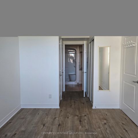 Photo 7 at 319 - 90 Scottfield Drive, Agincourt North, Toronto