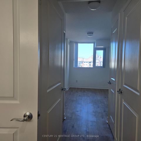 Photo 10 at 319 - 90 Scottfield Drive, Agincourt North, Toronto