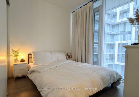 Photo 1 at 1135 - 8 Hillsdale Avenue E, Mount Pleasant West, Toronto