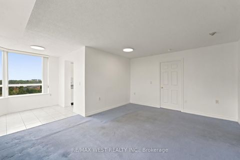 Photo 10 at 1107 - 2627 Mccowan Road, Agincourt North, Toronto