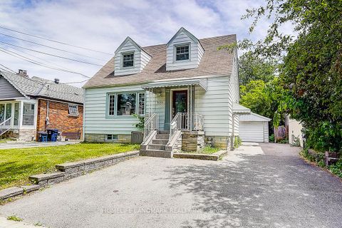 Photo 1 at 335 Willowdale Avenue, Willowdale East, Toronto