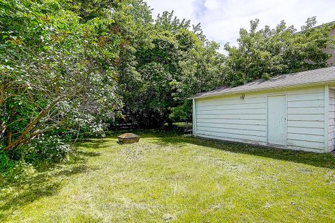 Photo 7 at 335 Willowdale Avenue, Willowdale East, Toronto