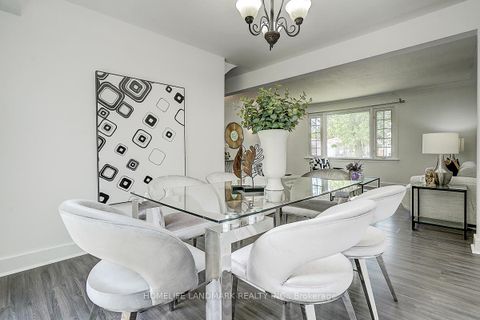 Photo 19 at 335 Willowdale Avenue, Willowdale East, Toronto