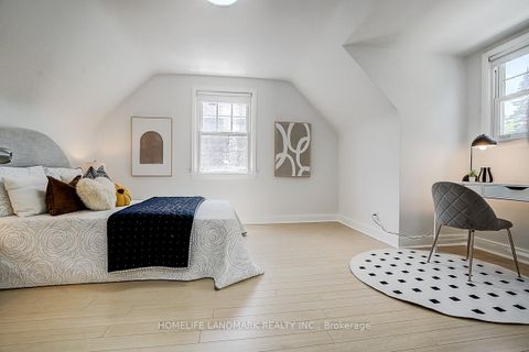 Photo 30 at 335 Willowdale Avenue, Willowdale East, Toronto