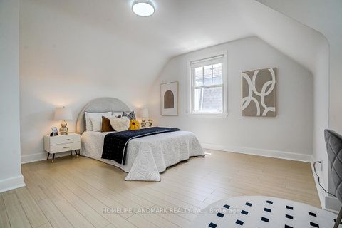 Photo 33 at 335 Willowdale Avenue, Willowdale East, Toronto