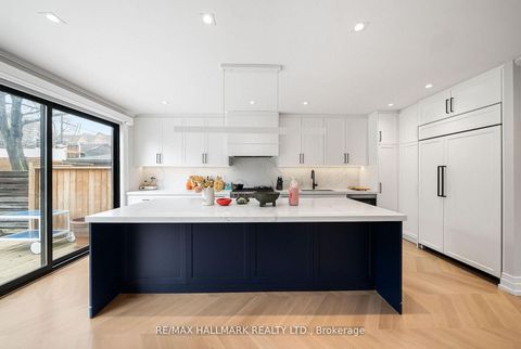Photo 12 at 26 Carey Road, Mount Pleasant West, Toronto