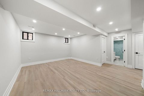 Photo 34 at 26 Carey Road, Mount Pleasant West, Toronto