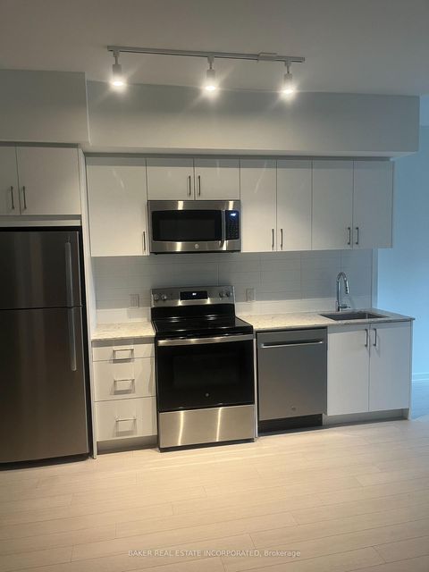 Photo 1 at 413 - 4010 Eglinton Avenue W, Humber Heights, Toronto