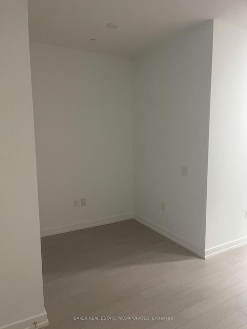 Photo 11 at 413 - 4010 Eglinton Avenue W, Humber Heights, Toronto