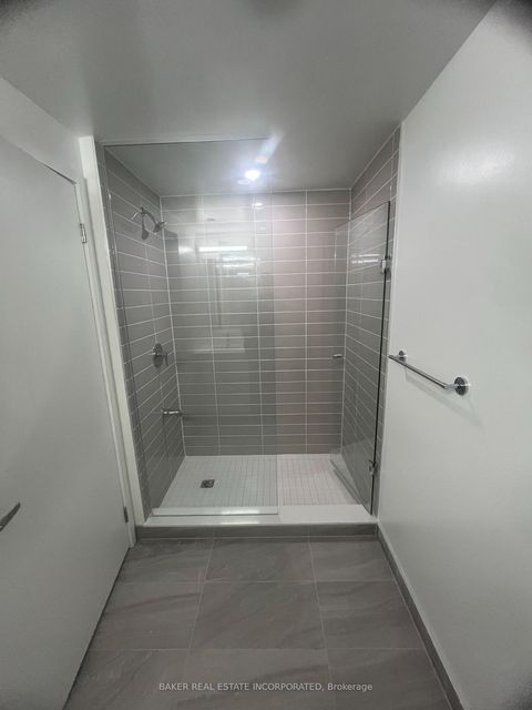 Photo 16 at 413 - 4010 Eglinton Avenue W, Humber Heights, Toronto