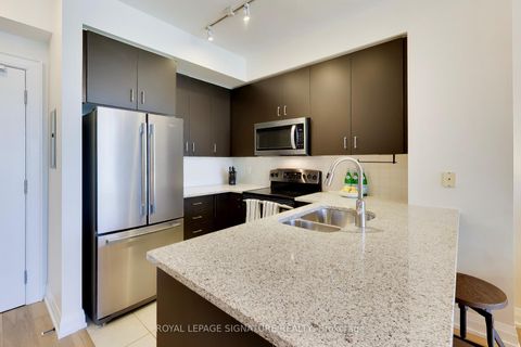 Photo 4 at 1219 - 438 King Street W, Waterfront Communities C1, Toronto