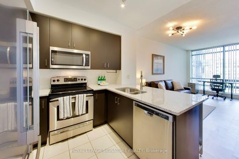 Photo 5 at 1219 - 438 King Street W, Waterfront Communities C1, Toronto