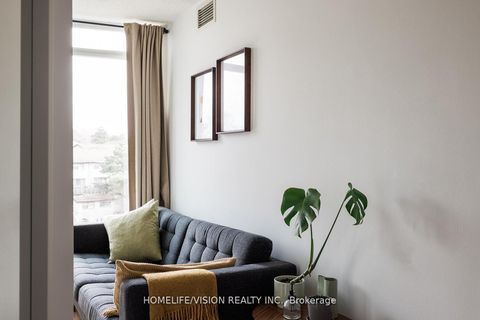 Photo 5 at 902 - 18 Valley Woods Road, Donalda, Toronto