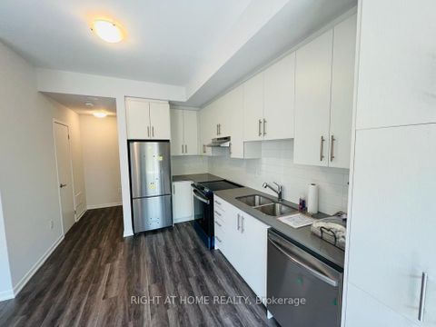 Photo 10 at 53 - 5 William Jackson Way, New Toronto, Toronto