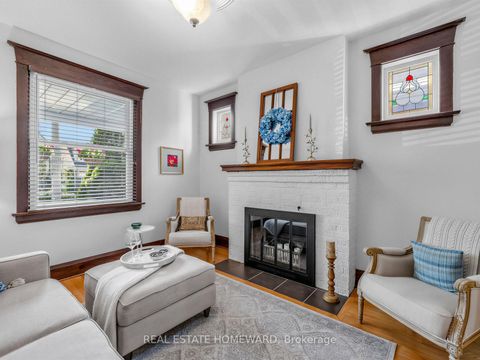 Photo 5 at 309 Chisholm Avenue, Lumsden, Toronto