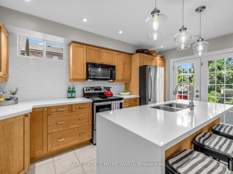Photo 11 at 309 Chisholm Avenue, Lumsden, Toronto