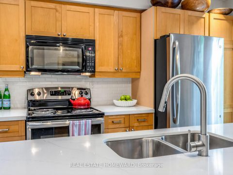 Photo 12 at 309 Chisholm Avenue, Lumsden, Toronto
