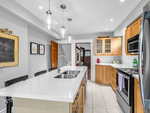 Photo 14 at 309 Chisholm Avenue, Lumsden, Toronto