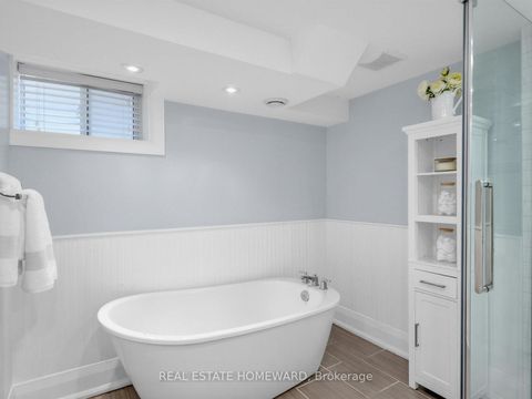Photo 20 at 309 Chisholm Avenue, Lumsden, Toronto