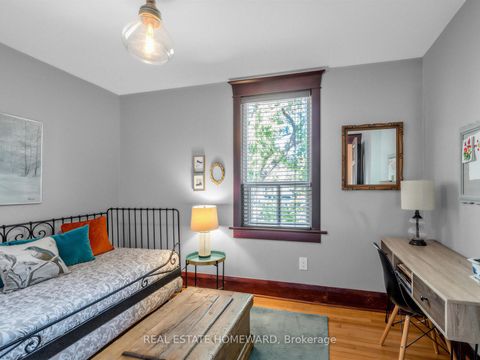 Photo 27 at 309 Chisholm Avenue, Lumsden, Toronto