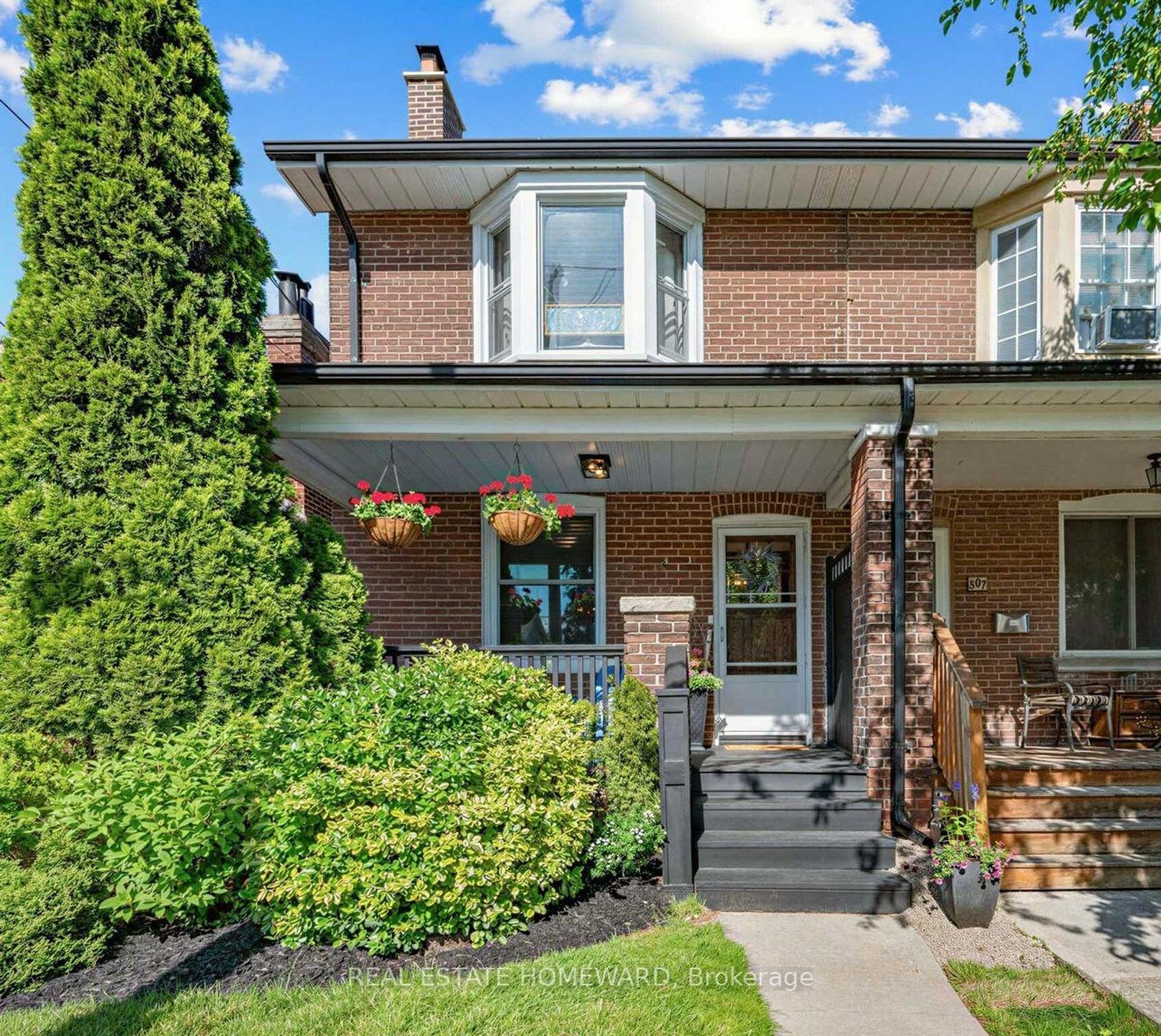 309 Chisholm Avenue, Lumsden, Toronto 