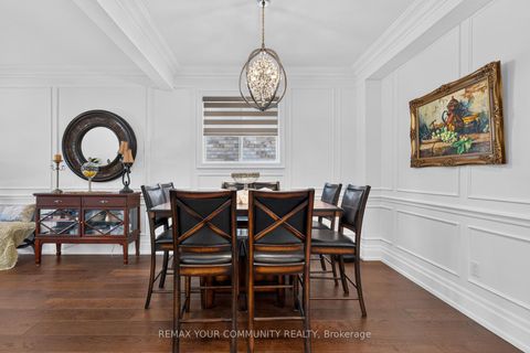 Photo 6 at 119 Toscana Road, Sonoma Heights, Vaughan