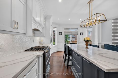 Photo 18 at 119 Toscana Road, Sonoma Heights, Vaughan