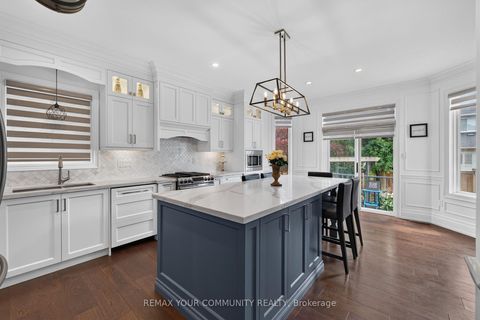 Photo 19 at 119 Toscana Road, Sonoma Heights, Vaughan