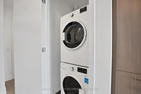 Photo 2 at 2105 - 36 Olive Avenue, Willowdale East, Toronto