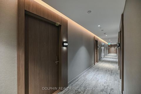 Photo 2 at 1007 - 161 Roehampton Avenue, Mount Pleasant West, Toronto