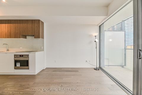 Photo 15 at 1007 - 161 Roehampton Avenue, Mount Pleasant West, Toronto