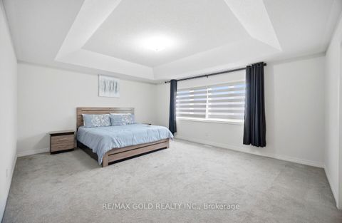 Photo 8 at 814 Green Street, Lefroy, Innisfil