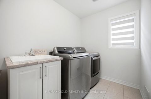 Photo 15 at 814 Green Street, Lefroy, Innisfil