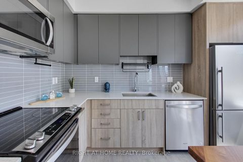 Photo 2 at 10 - 88 Turtle Island Road, Lawrence, Toronto