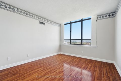 Photo 13 at PH13 - 55 Bamburgh Circle, Steeles, Toronto