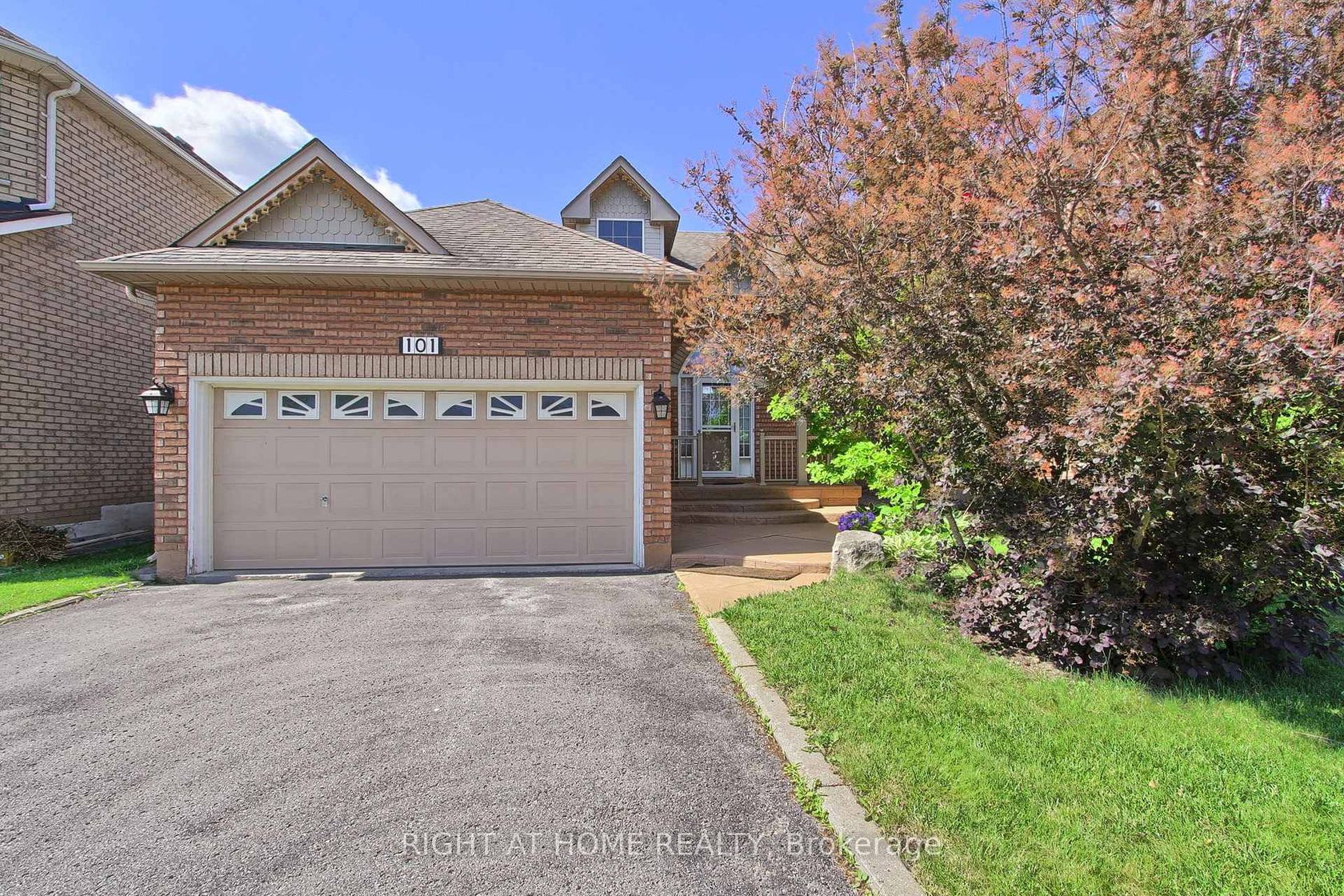 101 Old Colony Road, Oak Ridges Lake Wilcox, Richmond Hill photo number 2