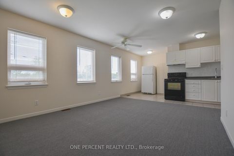 Photo 6 at 204 Sheppard Avenue W, Westgate, Toronto