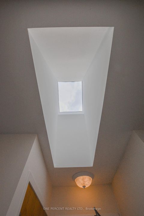 Photo 9 at 204 Sheppard Avenue W, Westgate, Toronto