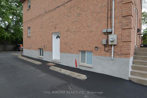 Photo 18 at 204 Sheppard Avenue W, Westgate, Toronto