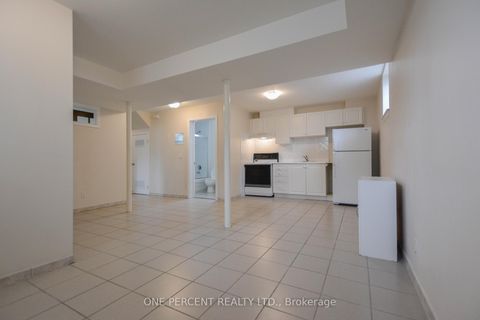 Photo 24 at 204 Sheppard Avenue W, Westgate, Toronto