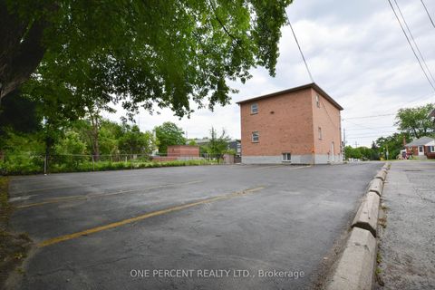 Photo 32 at 204 Sheppard Avenue W, Westgate, Toronto
