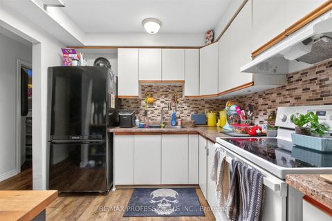 Photo 8 at 10-12 Snider Avenue, Belgravia, Toronto