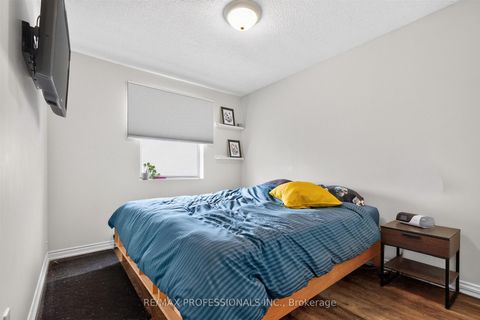 Photo 9 at 10-12 Snider Avenue, Belgravia, Toronto
