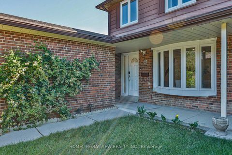 Photo 4 at 27 Bedle Avenue, Hillcrest Village, Toronto