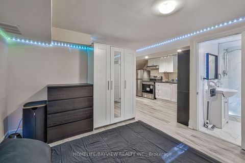 Photo 40 at 27 Bedle Avenue, Hillcrest Village, Toronto
