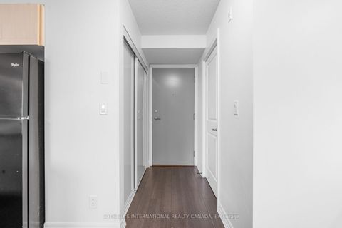 Photo 2 at 201 - 80 Esther Lorrie Drive, Clairville, Toronto