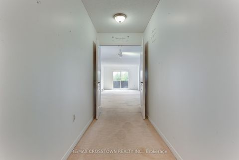 Photo 6 at 303 - 1 Quail Crescent, Ardagh, Barrie