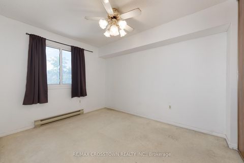 Photo 20 at 303 - 1 Quail Crescent, Ardagh, Barrie