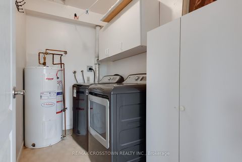 Photo 22 at 303 - 1 Quail Crescent, Ardagh, Barrie