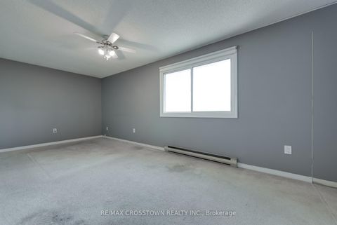Photo 26 at 303 - 1 Quail Crescent, Ardagh, Barrie